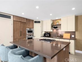 741 Avocado Avenue 101, Corona Del Mar (newport Beach) CA 92625