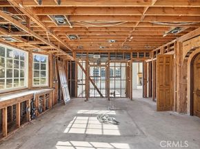 9 Leesbury Court, Newport Beach CA 92660