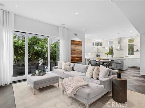 3731 5th Avenue, Corona Del Mar (newport Beach) CA 92625