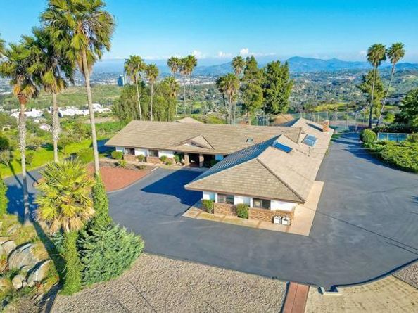 576 Camino De La Cima, San Marcos CA 92078