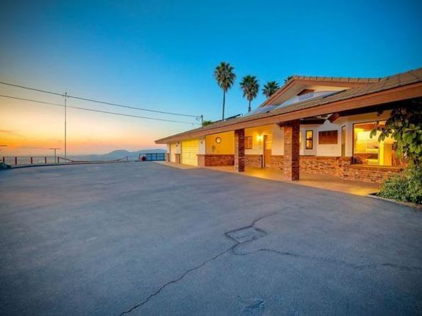 576 Camino De La Cima, San Marcos CA 92078