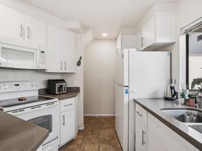 8435 Via Mallorca 92, La Jolla (san Diego) CA 92037