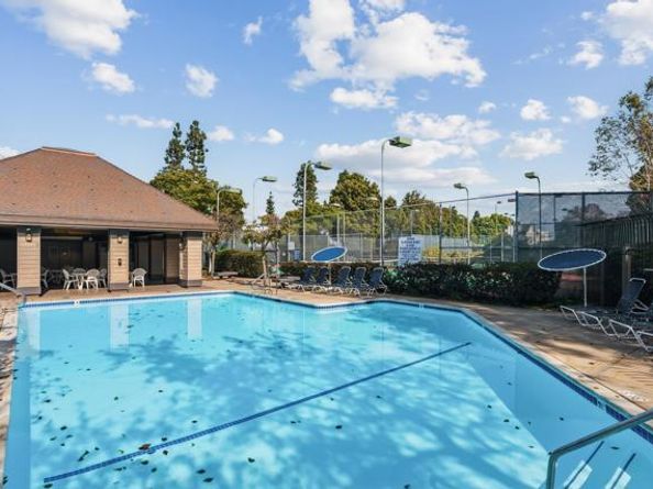 8435 Via Mallorca 92, La Jolla (san Diego) CA 92037