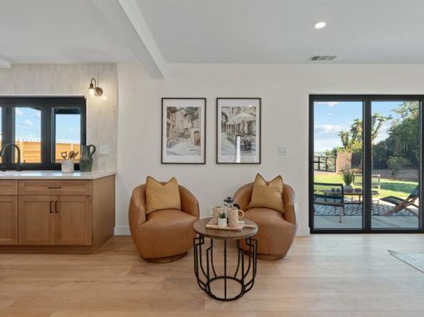 5777 Desert View Drive, La Jolla (san Diego) CA 92037