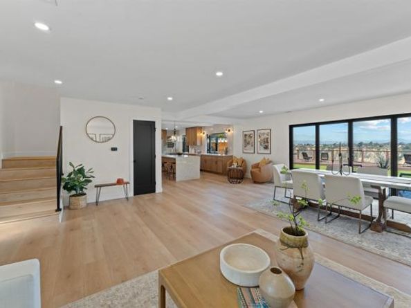 5777 Desert View Drive, La Jolla (san Diego) CA 92037