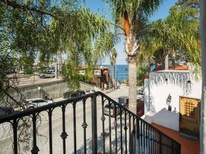 1303 Cave Street, La Jolla (san Diego) CA 92037