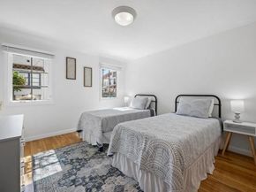 1303 Cave Street, La Jolla (san Diego) CA 92037