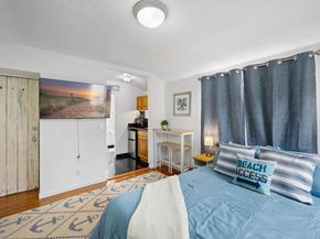 1303 Cave Street, La Jolla (san Diego) CA 92037