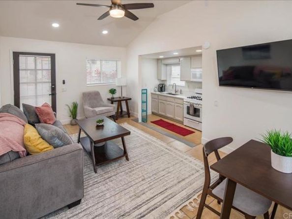 2604 Juan Street, San Diego CA 92110