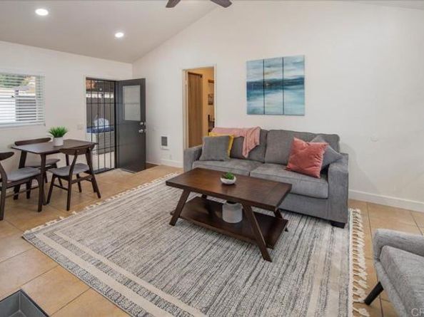 2604 Juan Street, San Diego CA 92110