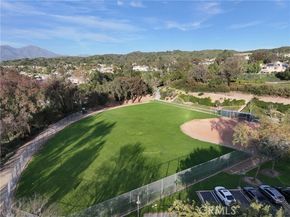 10 Acorn, Rancho Santa Margarita CA 92688