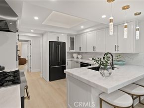 10 White Water Drive, Corona Del Mar (newport Beach) CA 92625