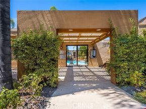 25761 Le Parc 105, Lake Forest (el Toro) CA 92630
