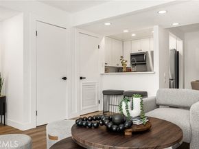 25761 Le Parc 105, Lake Forest (el Toro) CA 92630