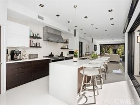 605 Marigold Avenue, Corona Del Mar (newport Beach) CA 92625