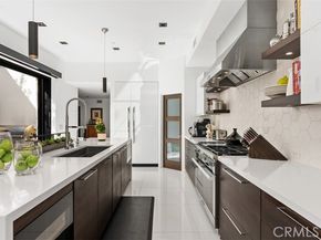 605 Marigold Avenue, Corona Del Mar (newport Beach) CA 92625