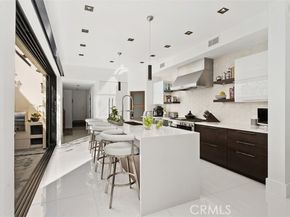 605 Marigold Avenue, Corona Del Mar (newport Beach) CA 92625