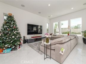 131 Reyes Alley, Lake Forest (el Toro) CA 92630