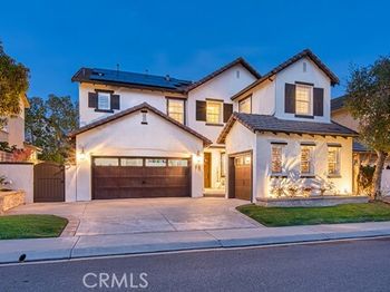 16 Lyra Way