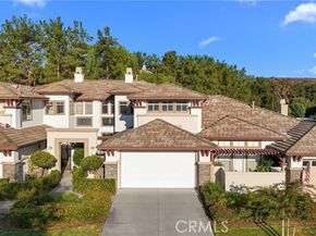 34 Bogey Lane, Laguna Hills CA 92679