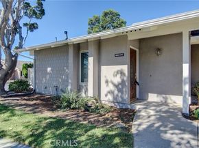 8886 Plumas Circle 1124A, Huntington Beach CA 92646