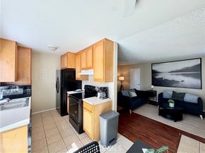 23288 Orange Avenue 5, Lake Forest (el Toro) CA 92630