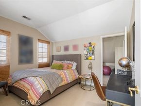 505 Marigold Avenue, Corona Del Mar (newport Beach) CA 92625