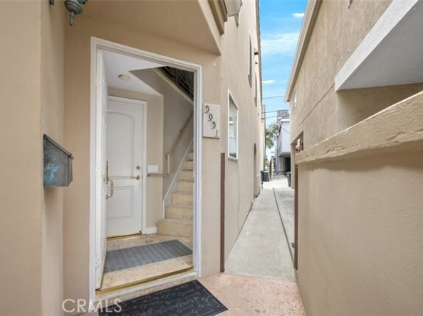 505 Marigold Avenue, Corona Del Mar (newport Beach) CA 92625