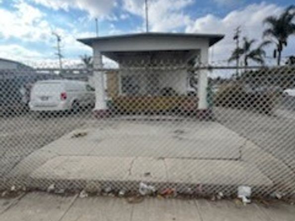 1142 E 66th Street, Inglewood CA 90302