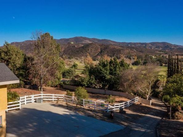 2846 Willow Glen Dr, El Cajon CA 92019