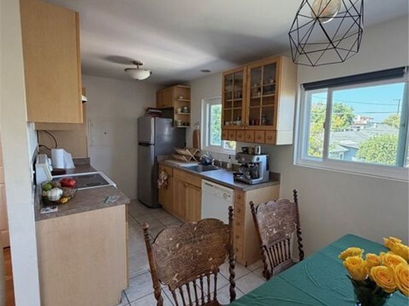 725 Coronado 206, Long Beach CA 90804