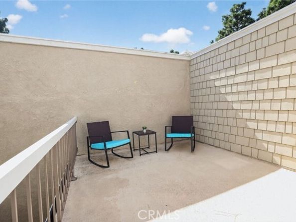 26 Claret 40, Irvine CA 92614