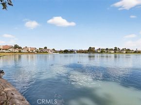 26 Claret 40, Irvine CA 92614