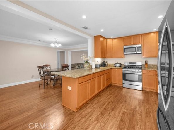 7606 Pickering Avenue, Whittier CA 90602