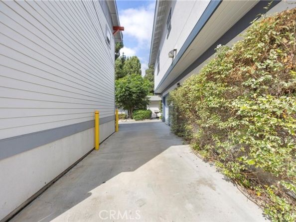 7606 Pickering Avenue, Whittier CA 90602