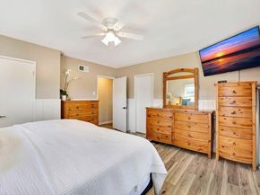 14921 Leadwell Street, Van Nuys (los Angeles) CA 91405