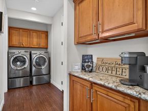 8514 Morningstar Lane, Canoga Park (los Angeles) CA 91304