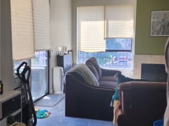 6938 Laurel Canyon 212, North Hollywood (los Angeles) CA 91605