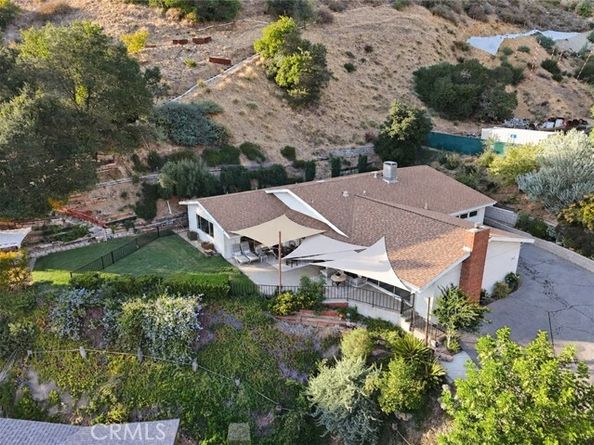 1656 Hazbeth Lane, Glendale CA 91202