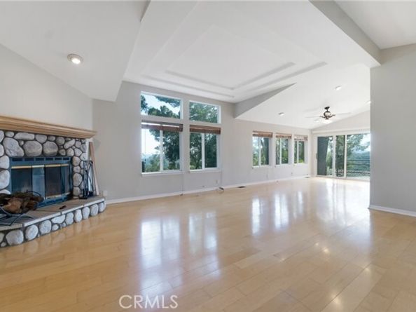 126 Pueblo Lane, Topanga (los Angeles) CA 90290