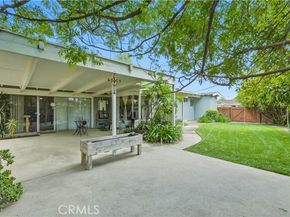 10153 Debra Avenue, North Hills (los Angeles) CA 91343