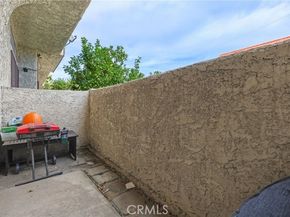 13243 Vanowen 2, North Hollywood (los Angeles) CA 91605