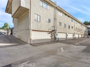 13243 Vanowen 2, North Hollywood (los Angeles) CA 91605