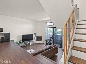 13243 Vanowen 2, North Hollywood (los Angeles) CA 91605