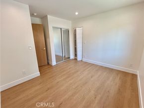 22130 Gault Street, Canoga Park (los Angeles) CA 91303