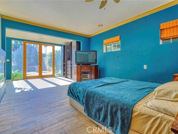 16326 Nordhoff Street, North Hills (los Angeles) CA 91343