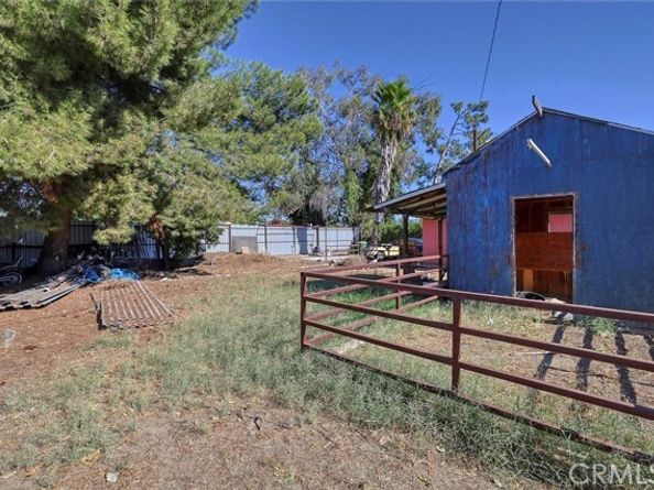 16326 Nordhoff Street, North Hills (los Angeles) CA 91343