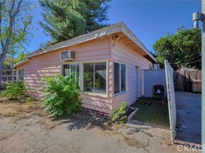 16326 Nordhoff Street, North Hills (los Angeles) CA 91343