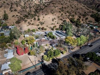 9515 La Tuna Canyon Road