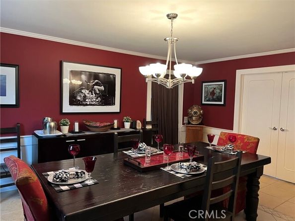 12843 Sarah Street, Studio City (los Angeles) CA 91604